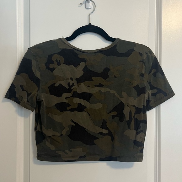 Zara Camo Crop Top - Picture 3 of 3